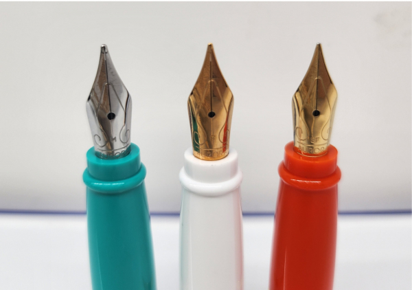 アウロラ万年筆イプシロン B2 旧型 アウロラ万年筆イプシロン B2 旧型