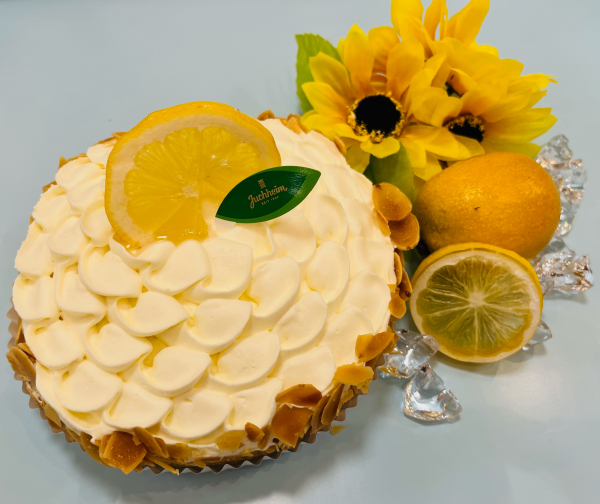 夏にはさっぱりしたレモンパイ ユーハイム 大丸札幌店公式 Shop Blog